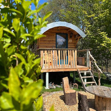 La Roulotte Tiny House Du Mond'Ideal Leval  Dış mekan fotoğraf